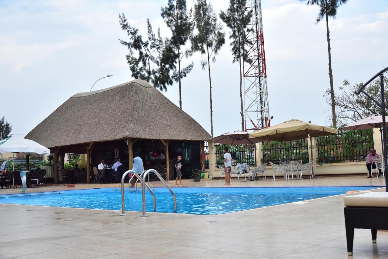 Great Seasons Hotel Kigali Esterno foto