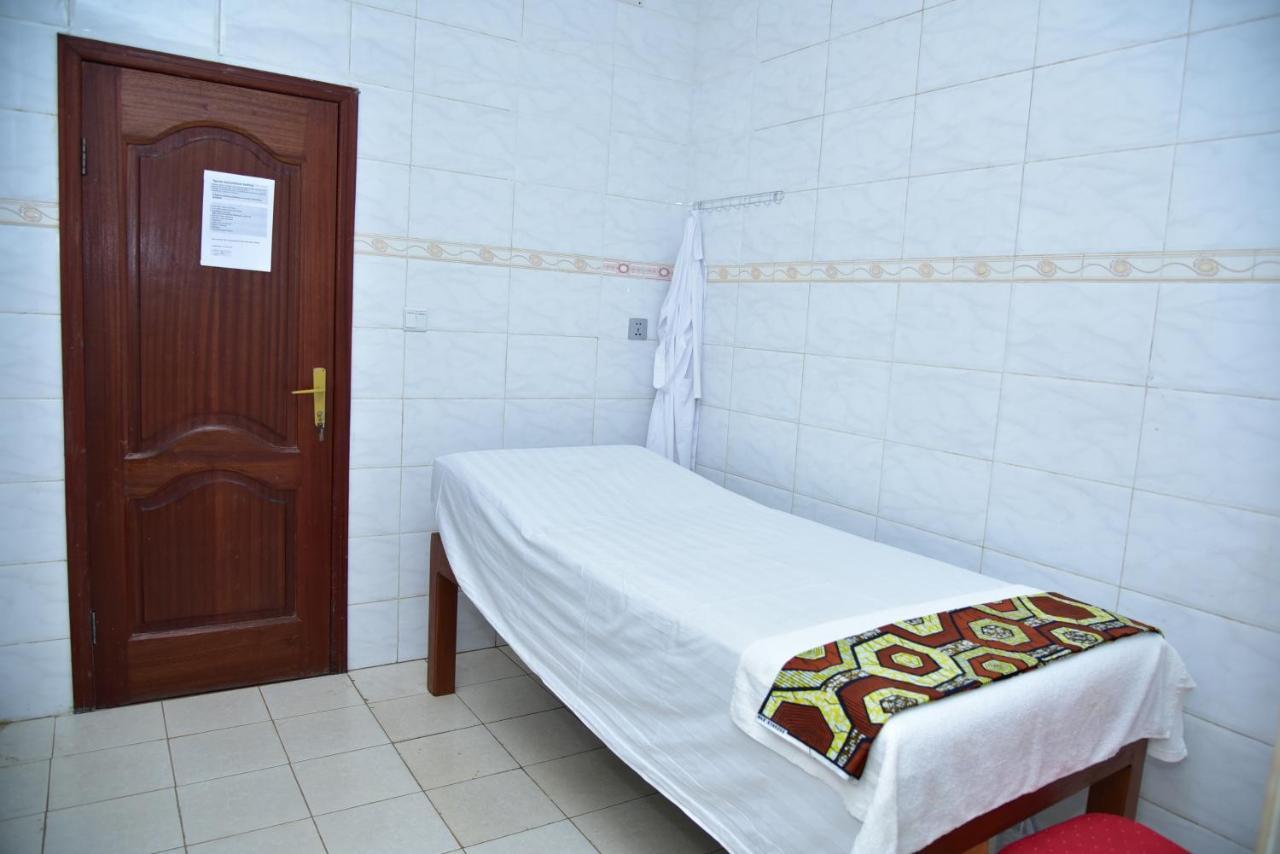 Great Seasons Hotel Kigali Esterno foto