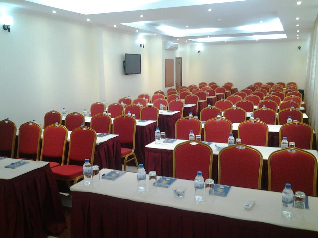 Great Seasons Hotel Kigali Esterno foto