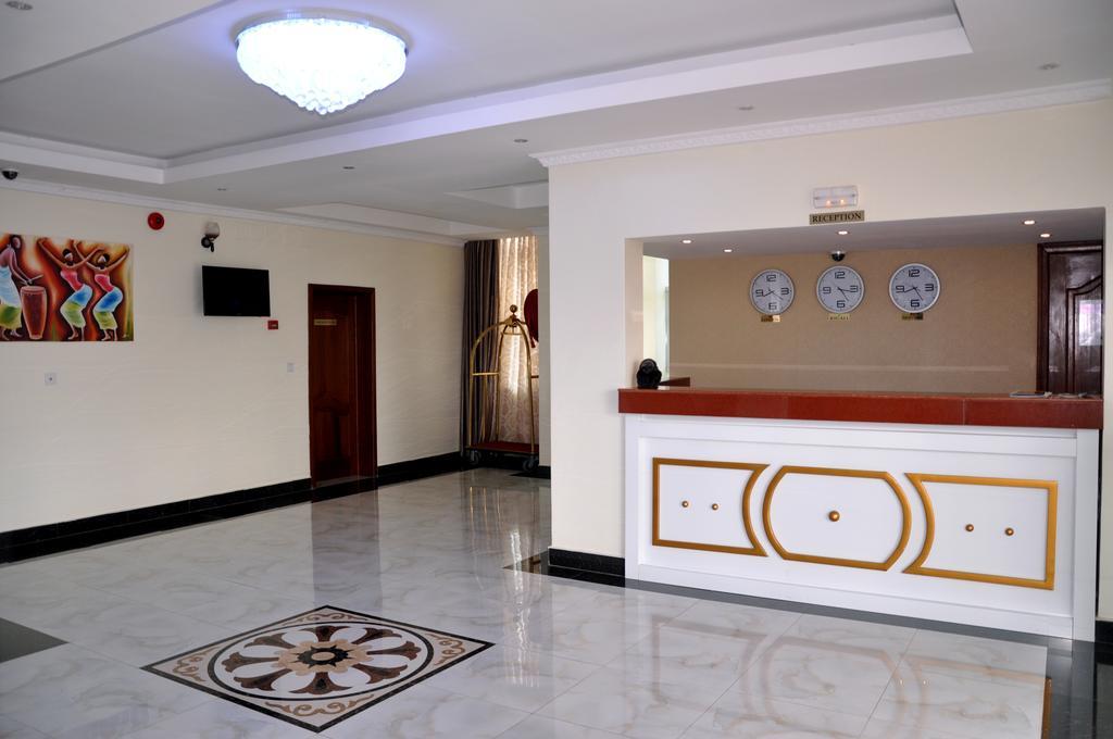 Great Seasons Hotel Kigali Esterno foto