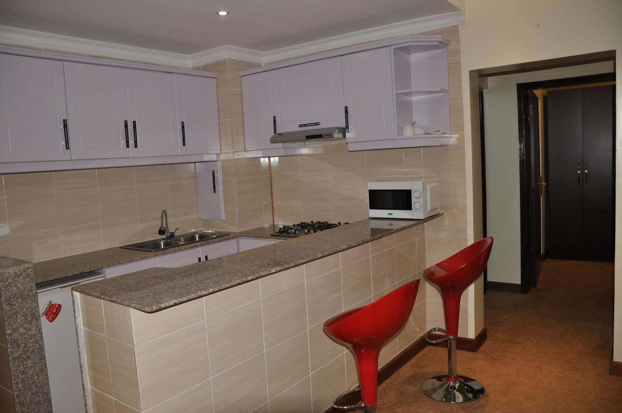 Great Seasons Hotel Kigali Esterno foto