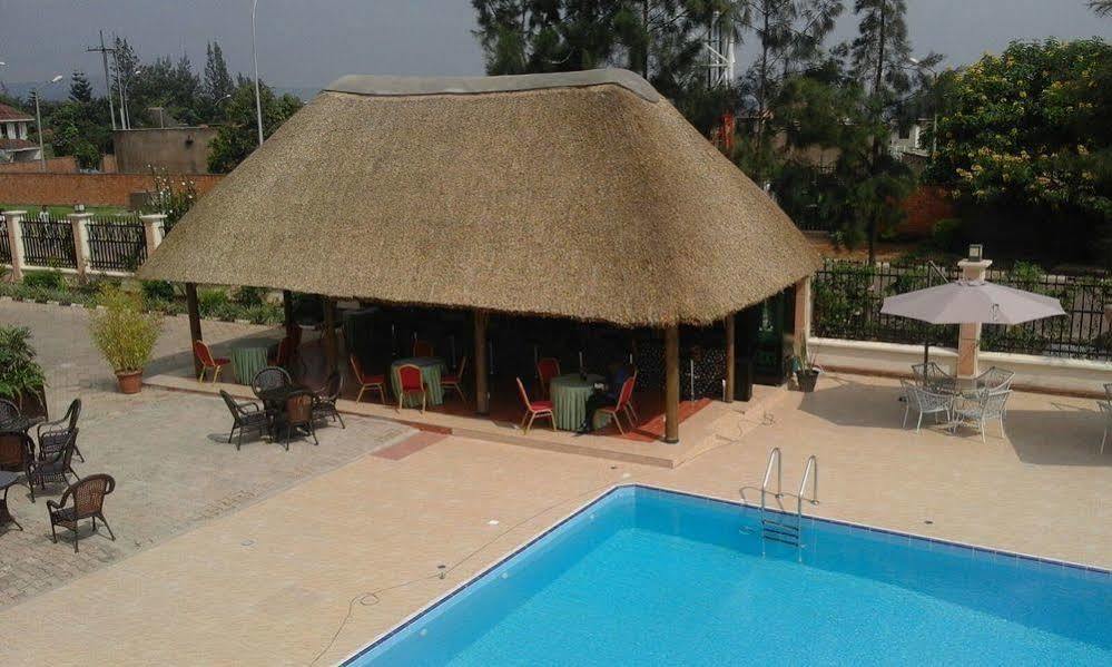 Great Seasons Hotel Kigali Esterno foto